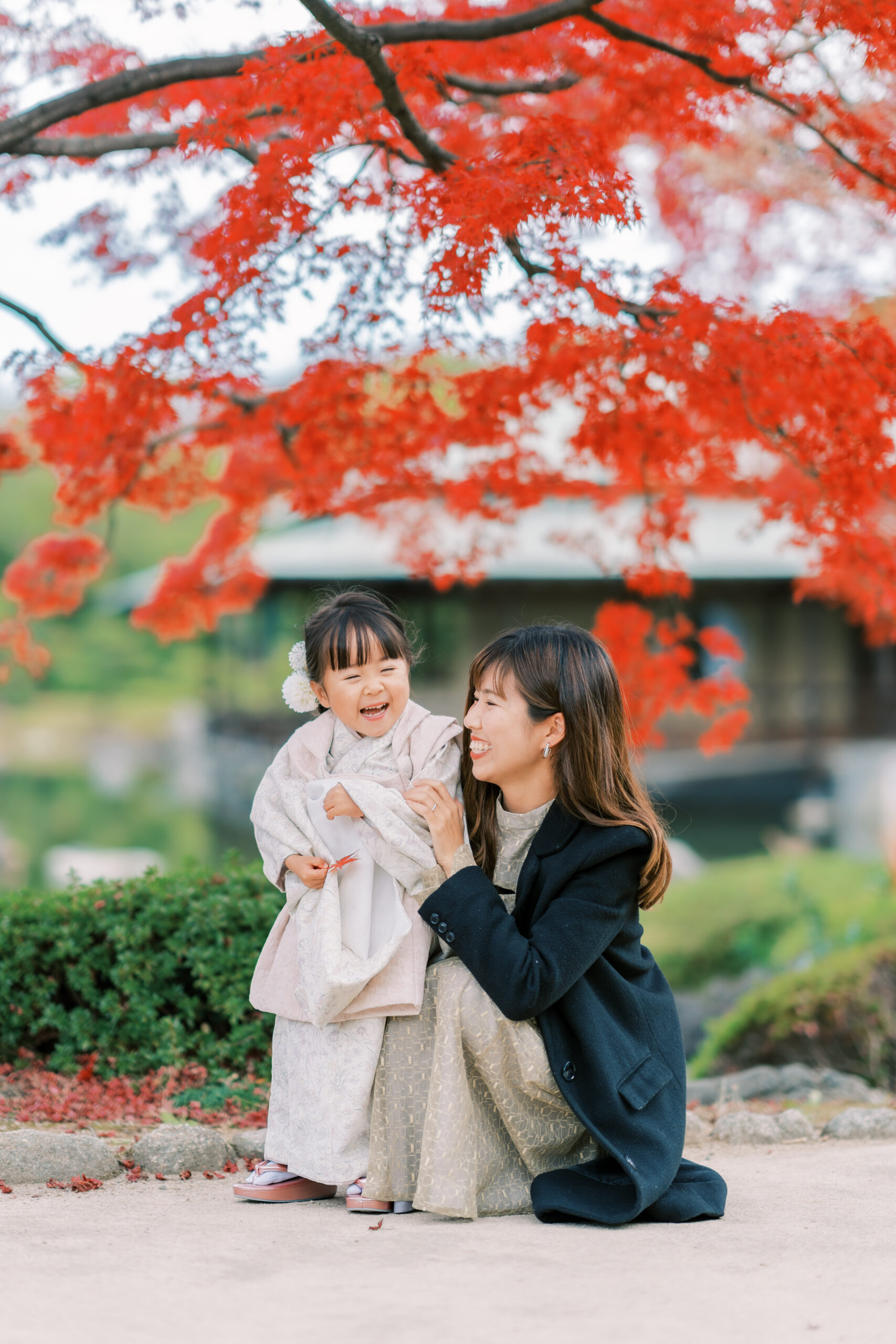 Between shots — laughter and little steps